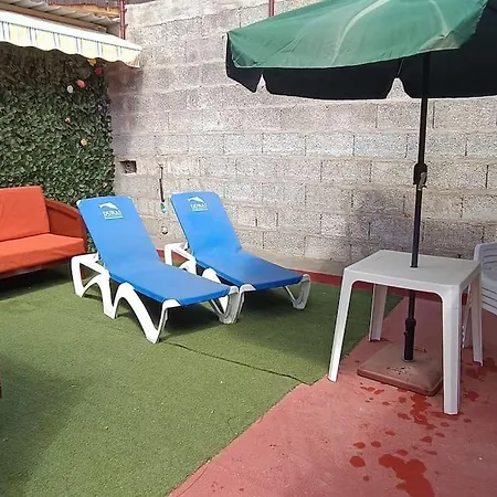 Estudio Muy Acogedor شقة *